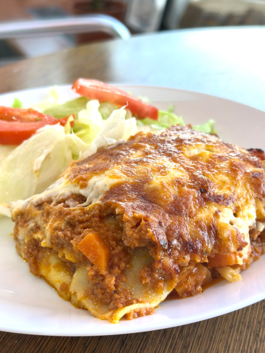 Lasagnes maison, salade verte