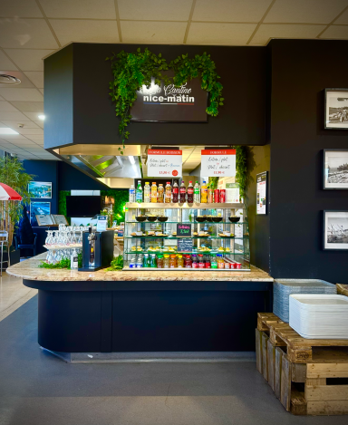 Self service, cafétéria, la cantine nice matin