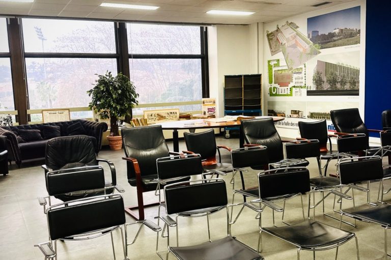 location salle de reunion, séminaire et formation à nice ouest, lumière naturelle